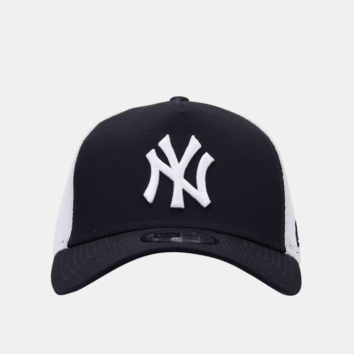 Men's MLB New York Yankees Clean Trucker 9FORTY Cap Men's MLB New York Yankees Clean Trucker 9FORTY Cap image number 0