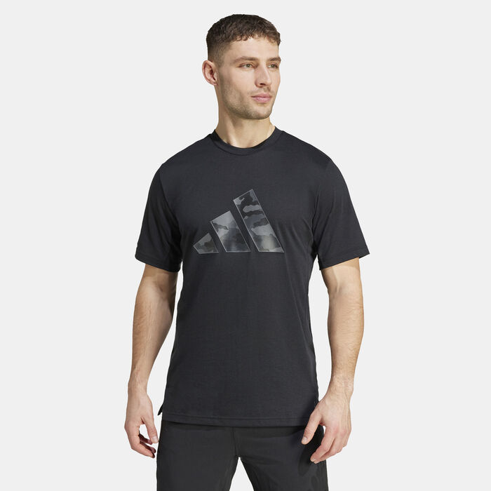 Men's Train Essentials Camo Graphic Logo T-Shirt Men's Train Essentials Camo Graphic Logo T-Shirt image number 0