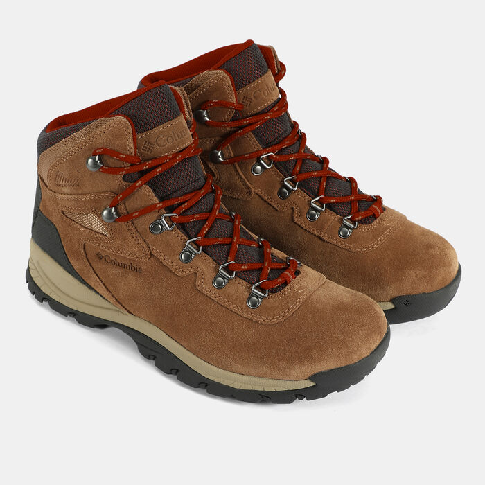 Women’s Newton Ridge™ Plus Waterproof Amped Hiking Boot Women’s Newton Ridge™ Plus Waterproof Amped Hiking Boot image number 1