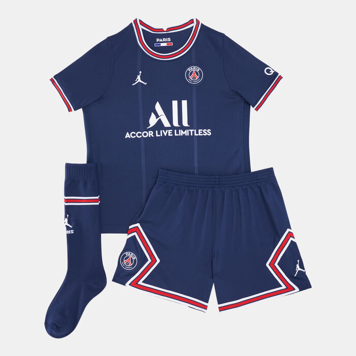 Kids' Paris Saint-Germain Home Kit - 2021/22 Kids' Paris Saint-Germain Home Kit - 2021/22 image number 0