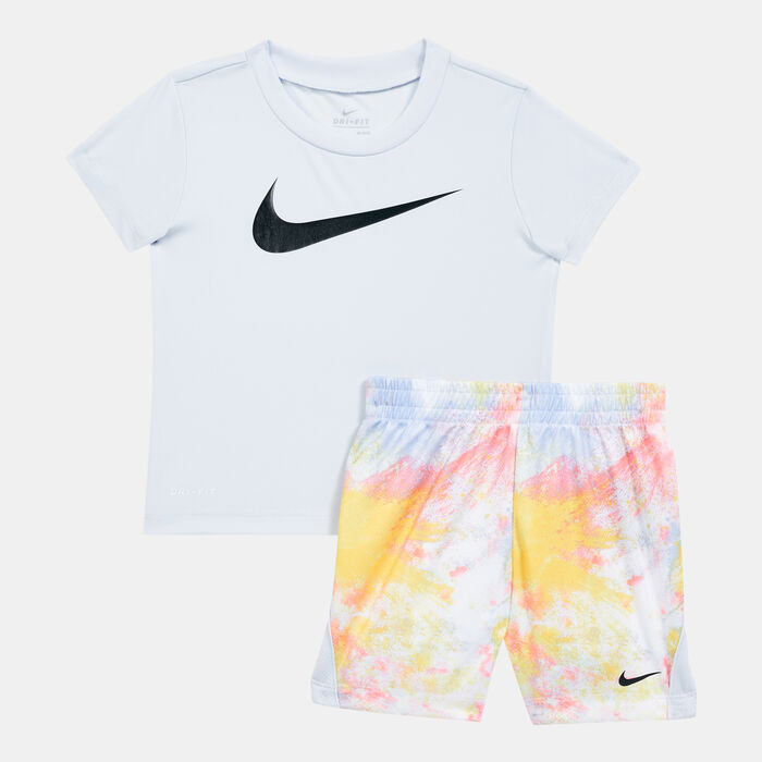 Kids' Allover Print T-Shirt and Shorts Set Kids' Allover Print T-Shirt and Shorts Set image number 0
