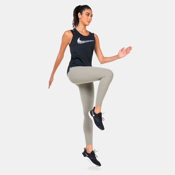 Women's Swoosh Run Tank Top Women's Swoosh Run Tank Top image number 2