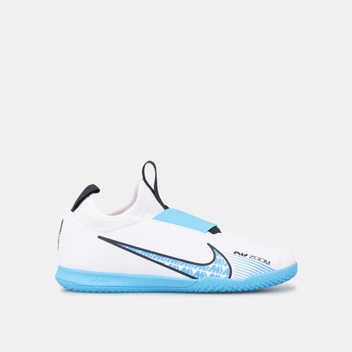 Kids' Mercurial Vapor 15 Academy Indoor Court Football Shoes (Younger and Older Kids) Kids' Mercurial Vapor 15 Academy Indoor Court Football Shoes (Younger and Older Kids) image number 0