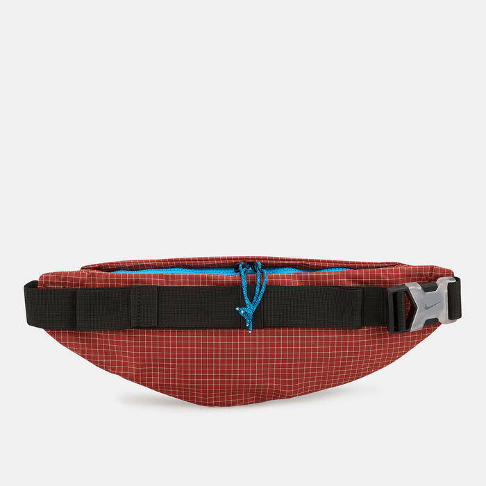 Sportswear Heritage Hip Pack Sportswear Heritage Hip Pack image number 1