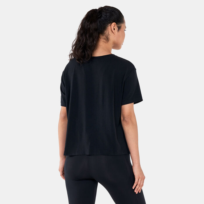 Women's Yoga Dri-FIT Training Top Women's Yoga Dri-FIT Training Top image number 1