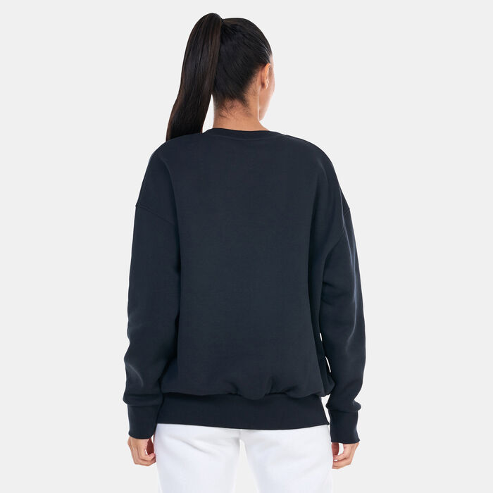 Women's UA Essential Fleece Sweatshirt Women's UA Essential Fleece Sweatshirt image number 1