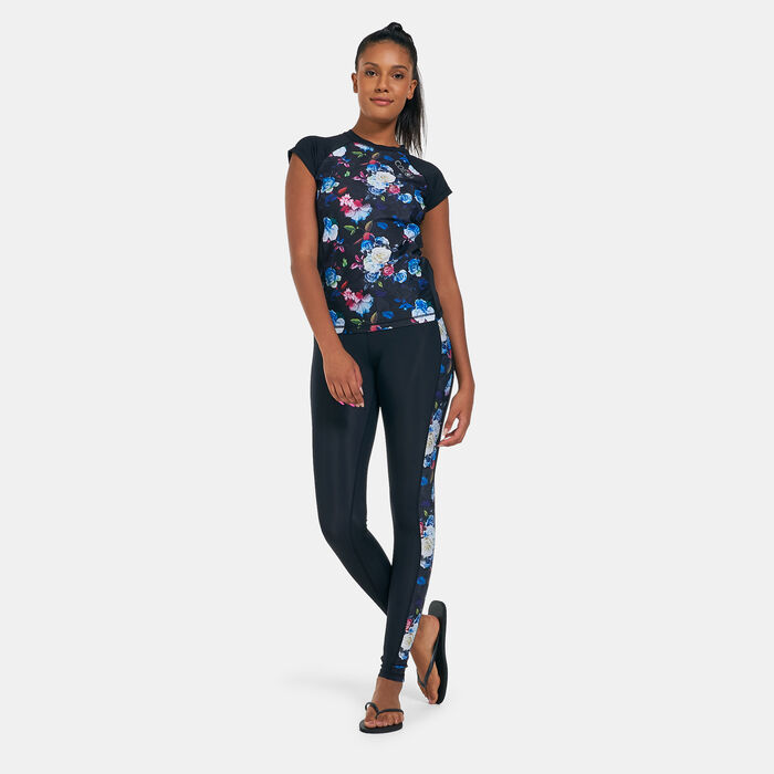 Women's Capped Sleeves Rashguard Women's Capped Sleeves Rashguard image number 2