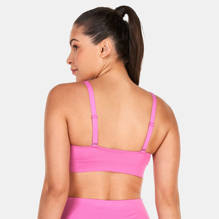 Women's Dri-FIT Indy Plunge Cutout Sports Bra Women's Dri-FIT Indy Plunge Cutout Sports Bra image number 1