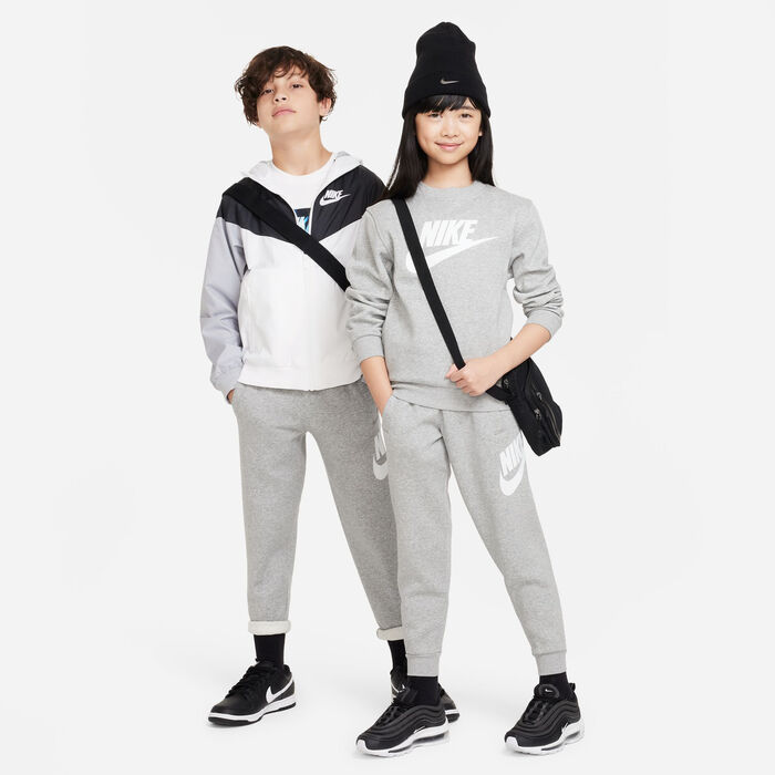 Kids' Sportswear Club Fleece Joggers (Older Kids) Kids' Sportswear Club Fleece Joggers (Older Kids) image number 2