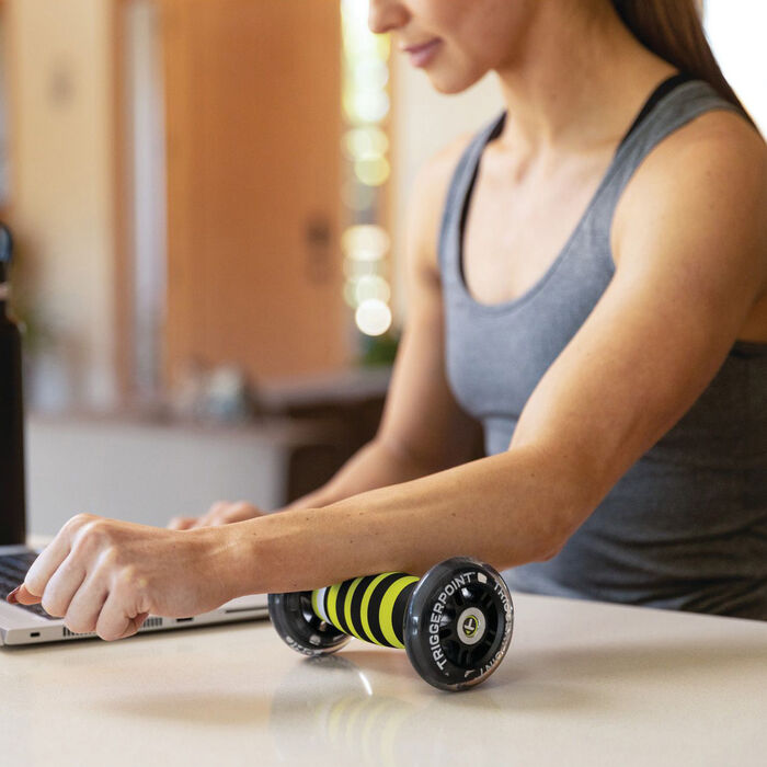Nano Massage Roller Nano Massage Roller image number 3