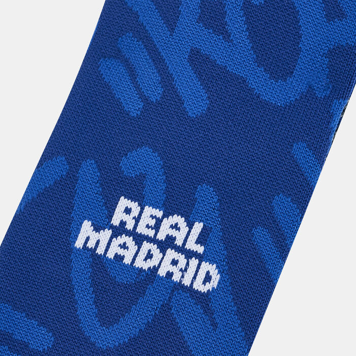 Men's Real Madrid Away Football Socks - 2021/22 Men's Real Madrid Away Football Socks - 2021/22 image number 1