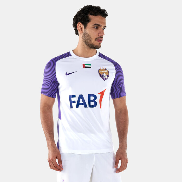 Men's Dri-FIT Strike II Jersey Men's Dri-FIT Strike II Jersey image number 0