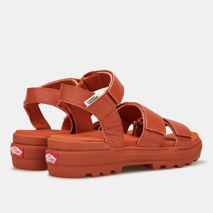 Textured Waves Unisex Sandals Textured Waves Unisex Sandals image number 2