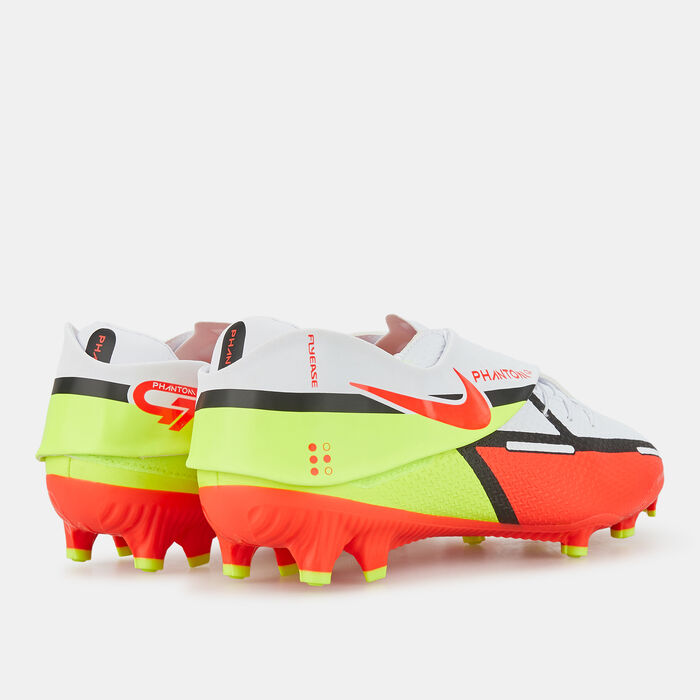 Men's Phantom GT Academy FlyEase Football Shoe Men's Phantom GT Academy FlyEase Football Shoe image number 2