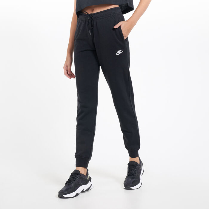 Women's Sportswear Essential Fleece Sweatpants Women's Sportswear Essential Fleece Sweatpants image number 0