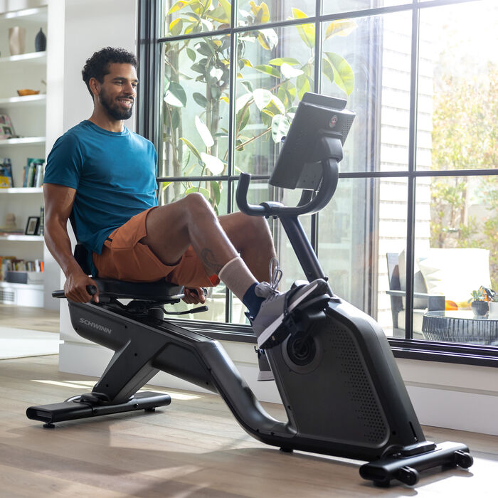 590R Recumbent Bike image number 3