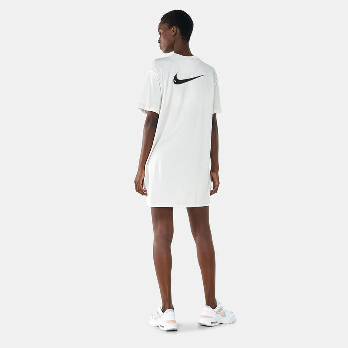 Women's Sportswear Swoosh Dress Women's Sportswear Swoosh Dress image number 1