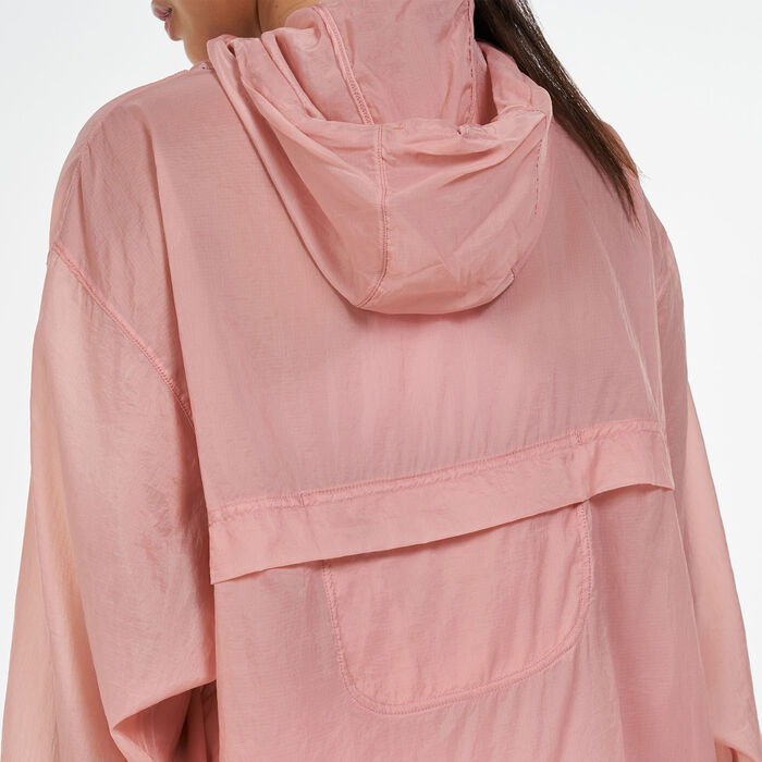 Women's Run Division Pullover Packable Jacket Women's Run Division Pullover Packable Jacket image number 3