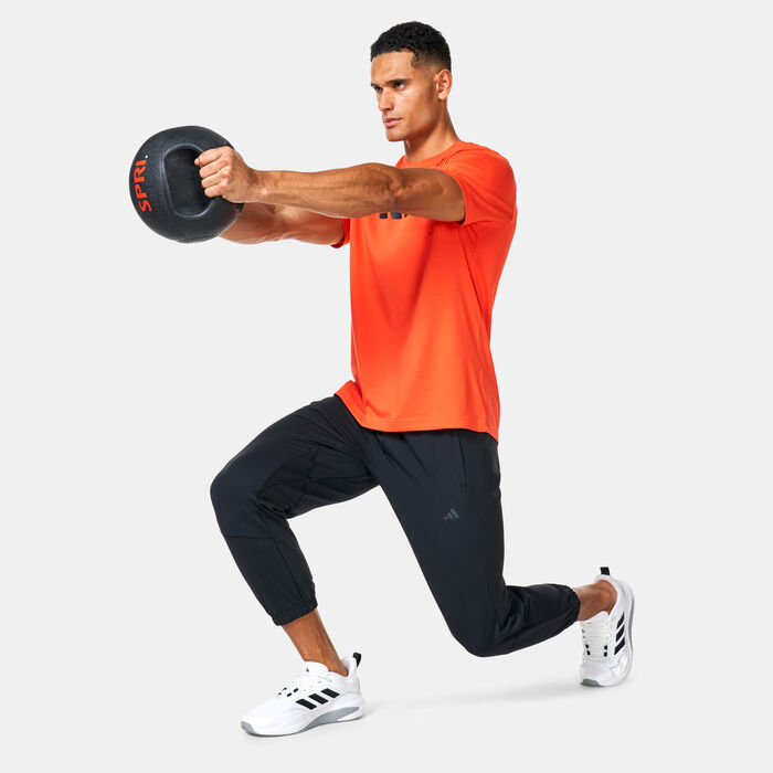 Men's Deisgned For Training 7/8 Yoga Training Pants Men's Deisgned For Training 7/8 Yoga Training Pants image number 2