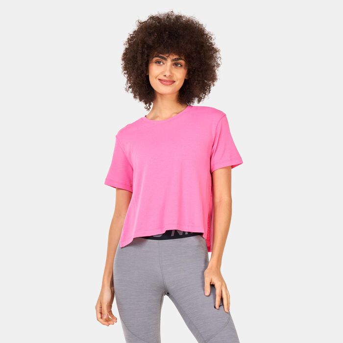 Women's Yoga Dri-FIT Training Top Women's Yoga Dri-FIT Training Top image number 0