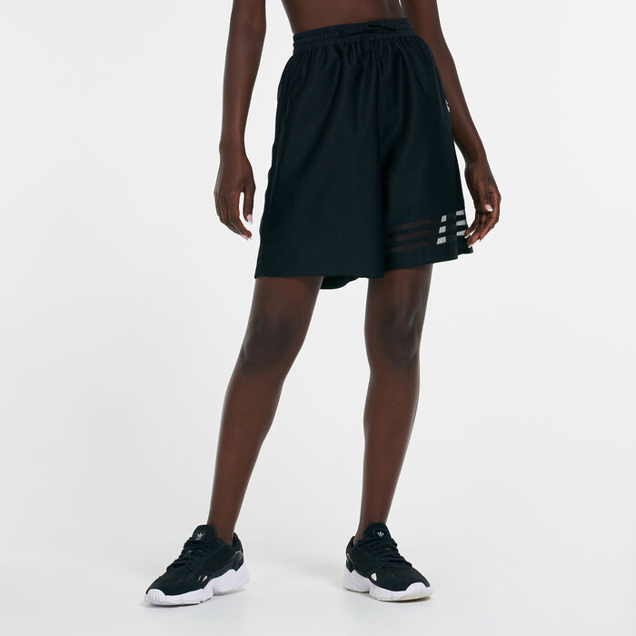 Women's Trefoil Shorts Women's Trefoil Shorts image number 0
