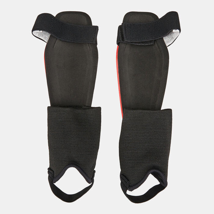 Kids' Charge Football Shinguards Kids' Charge Football Shinguards image number 1