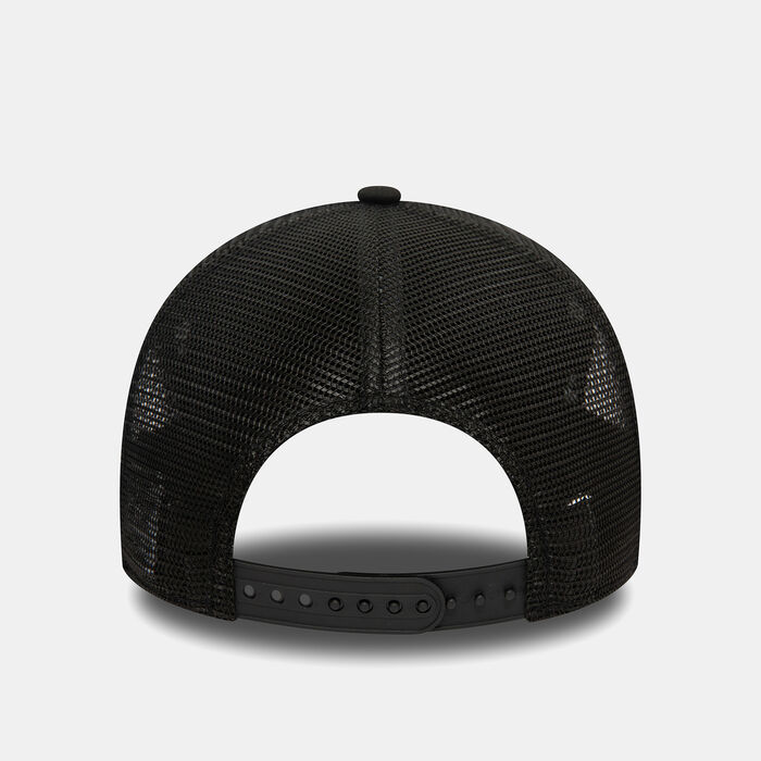 Men's NBA Chicago Bulls Metallic Trucker Cap Men's NBA Chicago Bulls Metallic Trucker Cap image number 1