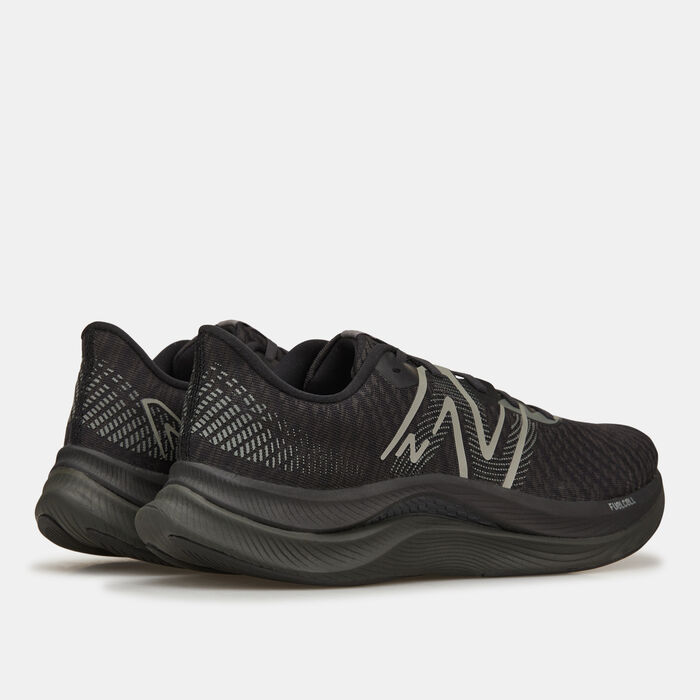 Men's FuelCell Propel v4 Shoe Men's FuelCell Propel v4 Shoe image number 2