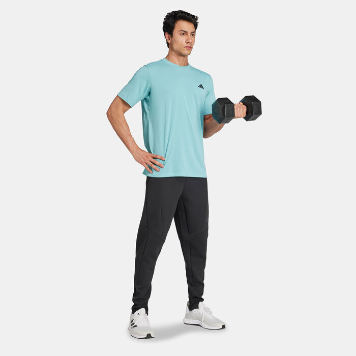 Men's Train Essentials Comfort Training T-Shirt Men's Train Essentials Comfort Training T-Shirt image number 2