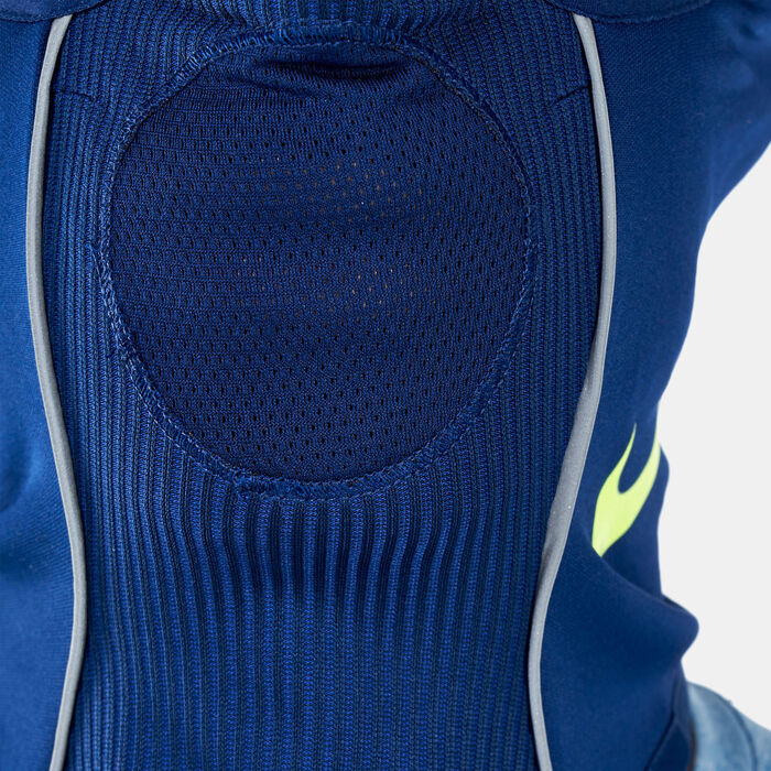 Men's Dri-FIT Strike Winter Warrior Snood Men's Dri-FIT Strike Winter Warrior Snood image number 2