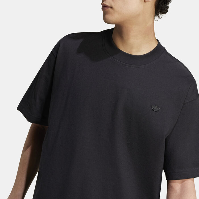 Men's Premium Essentials T-Shirt Men's Premium Essentials T-Shirt image number 3
