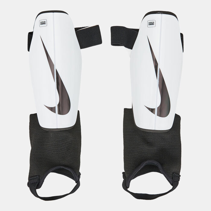 Kids' Charge Football Shinguards Kids' Charge Football Shinguards image number 0