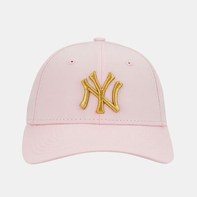 Women's Metallic Logo New York Yankees 9Forty Cap Women's Metallic Logo New York Yankees 9Forty Cap