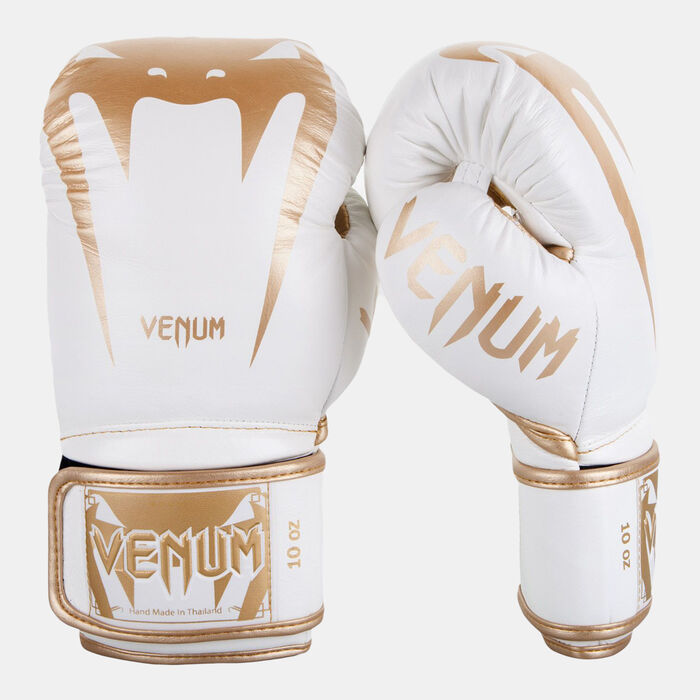 Giant 3.0 Boxing Gloves (16 oz) Giant 3.0 Boxing Gloves (16 oz) image number 1