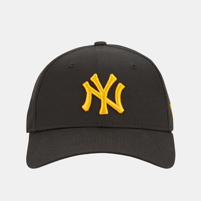 Men's League Essential New York Yankees Logo 9Forty Cap Men's League Essential New York Yankees Logo 9Forty Cap image number 0