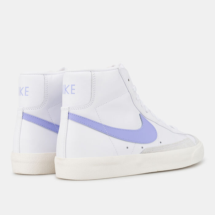 Women's Blazer Mid '77 Shoes Women's Blazer Mid '77 Shoes image number 2