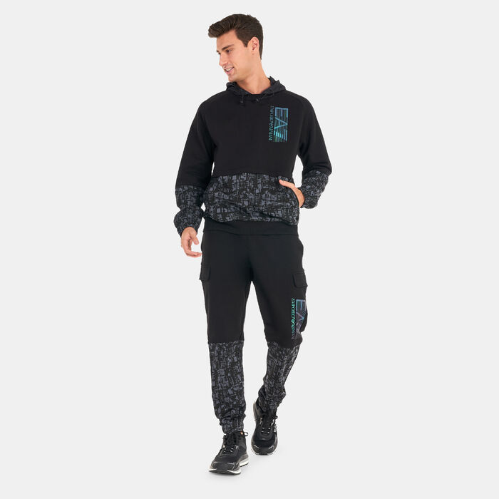 Men's Train Visibility Cargo Joggers Men's Train Visibility Cargo Joggers image number 2