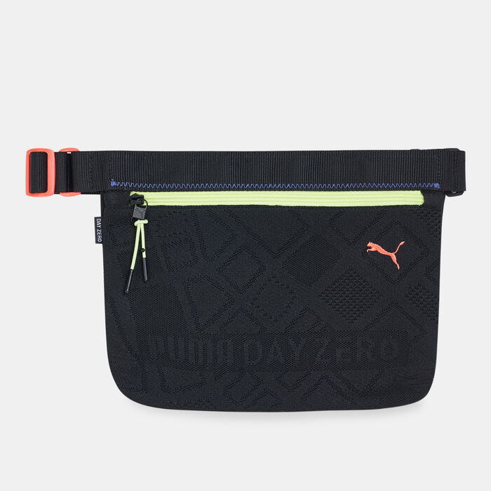 Men's x CENTRAL SAINT MARTINS Hip Pack Men's x CENTRAL SAINT MARTINS Hip Pack image number 0