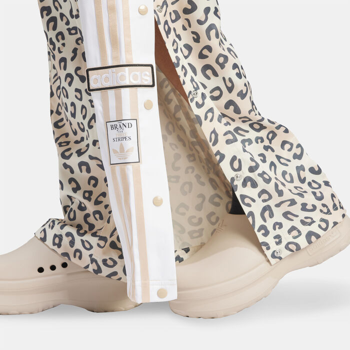 Women's Leopard Luxe Adibreak Wide Leg Track Pants Women's Leopard Luxe Adibreak Wide Leg Track Pants image number 4