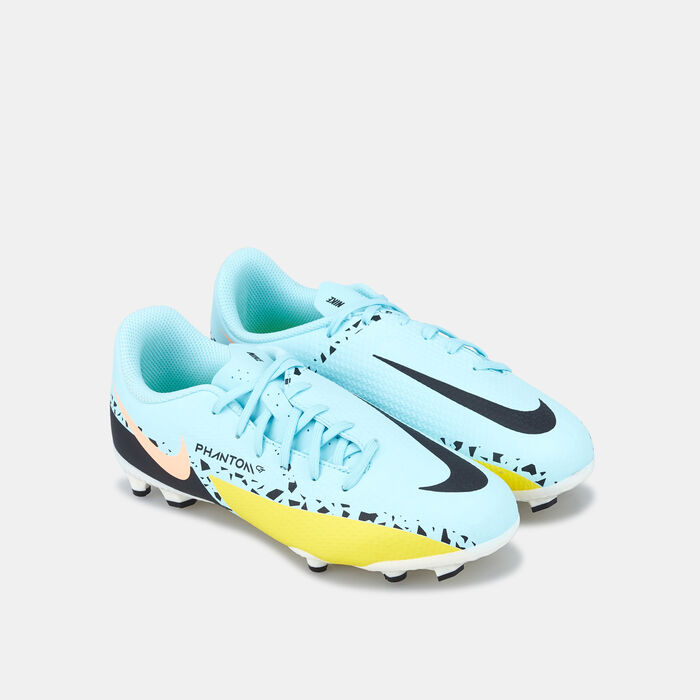 Kids' Jr. Phantom GT2 Academy Multi Ground Football Shoe Kids' Jr. Phantom GT2 Academy Multi Ground Football Shoe image number 2