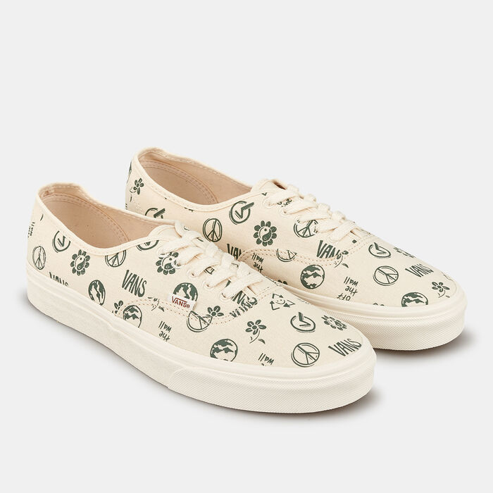Authentic Unisex Shoe Authentic Unisex Shoe image number 1