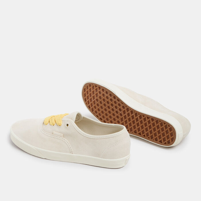 Women's Authentic Lowpro Shoes Women's Authentic Lowpro Shoes image number 2