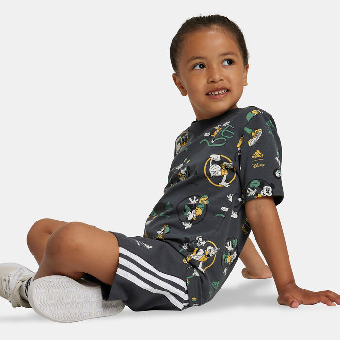Kids' Disney Mickey Mouse T-Shirt and Shorts Set (Younger Kids) Kids' Disney Mickey Mouse T-Shirt and Shorts Set (Younger Kids) image number 2