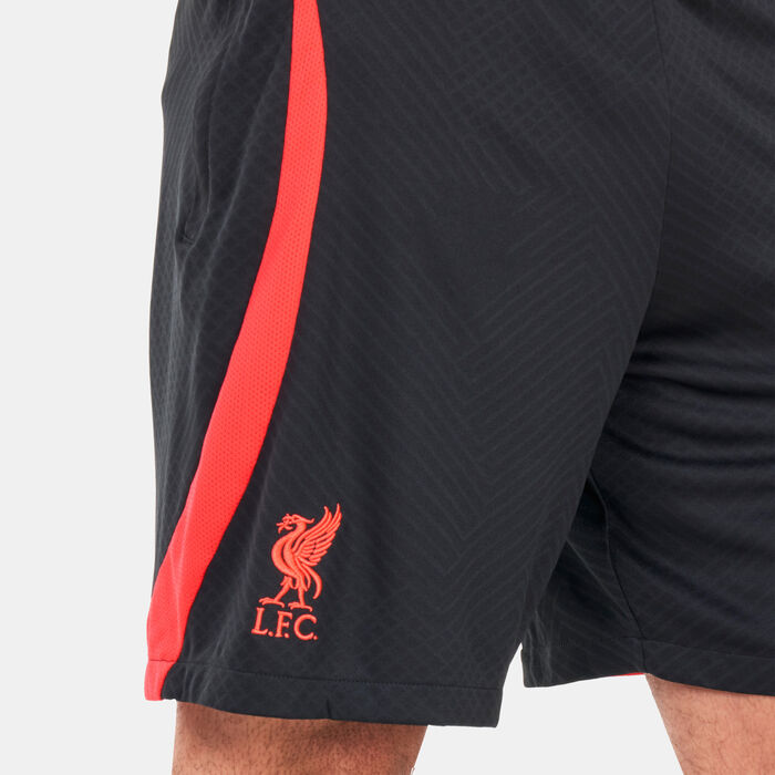 Men's Dri-FIT Liverpool F.C. Strike Knit Soccer Shorts Men's Dri-FIT Liverpool F.C. Strike Knit Soccer Shorts image number 3