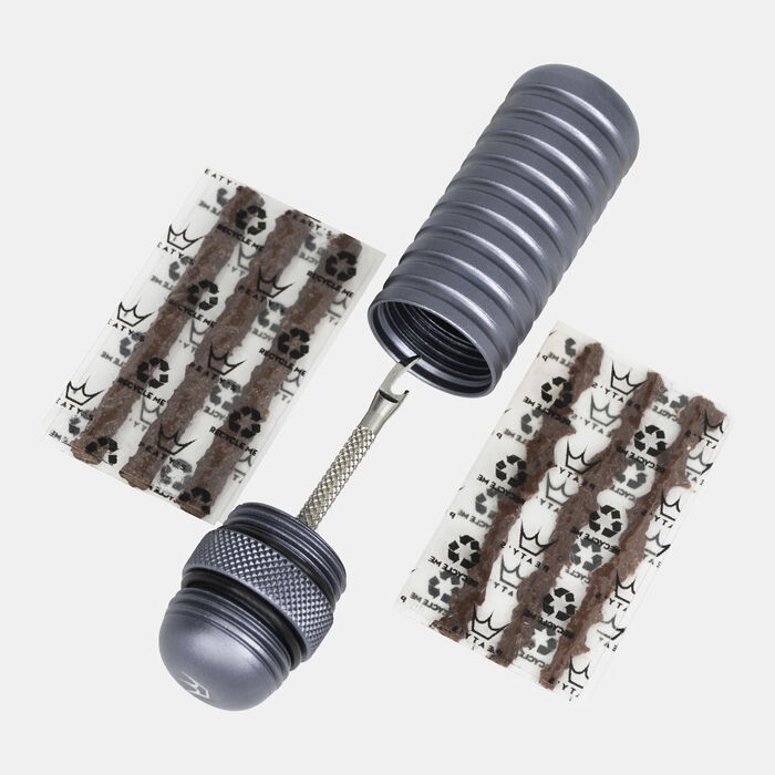 Holeshot Tubeless Puncture Kit Holeshot Tubeless Puncture Kit image number 0