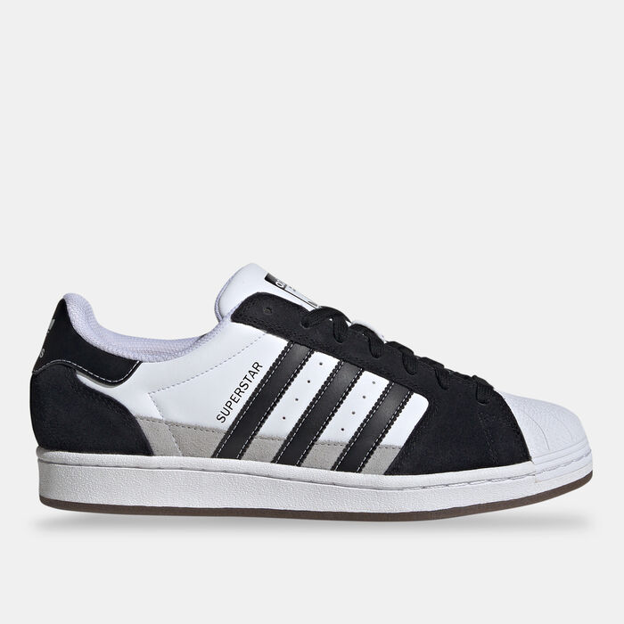 Men's Superstar Shoes image number 0
