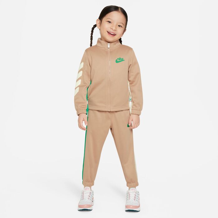 Kids' Dri-FIT Colorblocked 2-Piece Full-Zip Set Kids' Dri-FIT Colorblocked 2-Piece Full-Zip Set image number 6