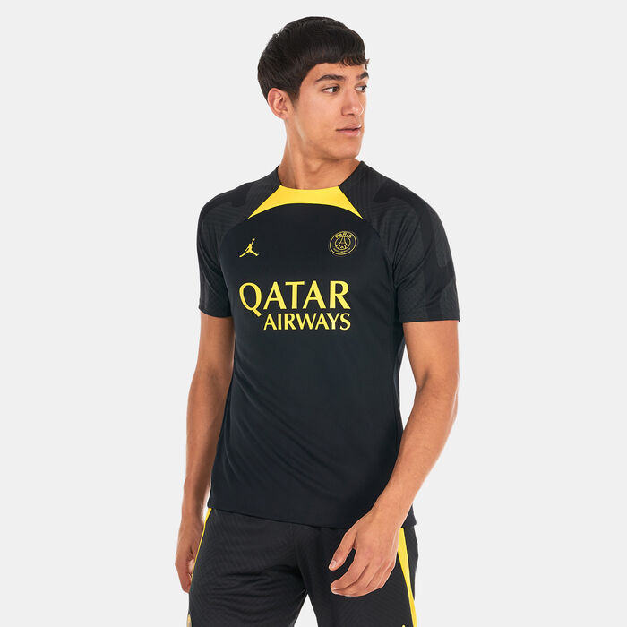 Men's Paris Saint-Germain Dri-FIT Strike 4th Jersey - 2022/23 Men's Paris Saint-Germain Dri-FIT Strike 4th Jersey - 2022/23 image number 0
