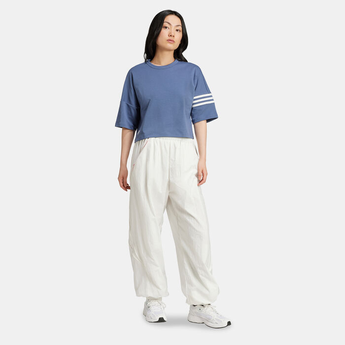 Women's Neuclassics T-Shirt Women's Neuclassics T-Shirt image number 2