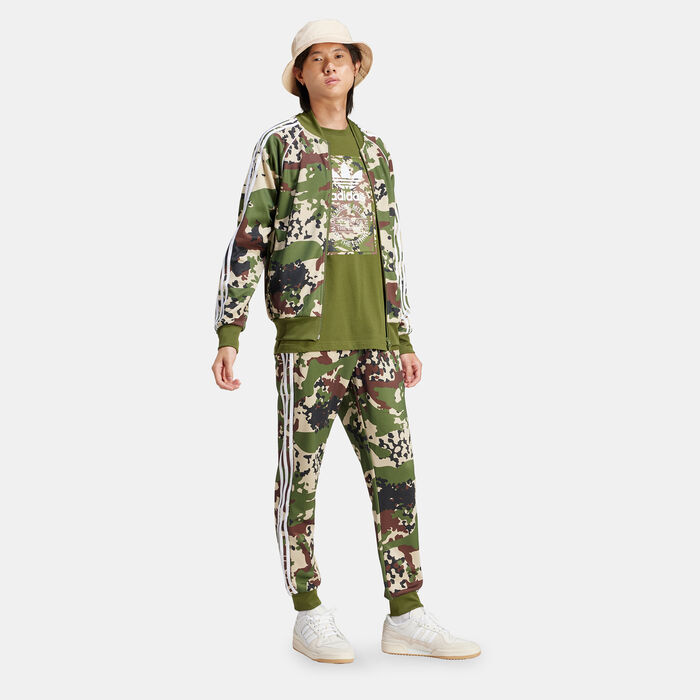 Men's Camo Tongue T-Shirt Men's Camo Tongue T-Shirt image number 2
